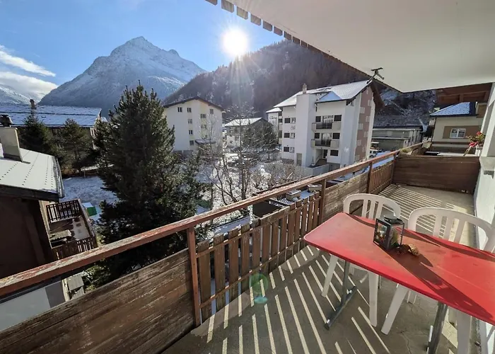 Family Friendly And Sunny In The Heart Of Grund *