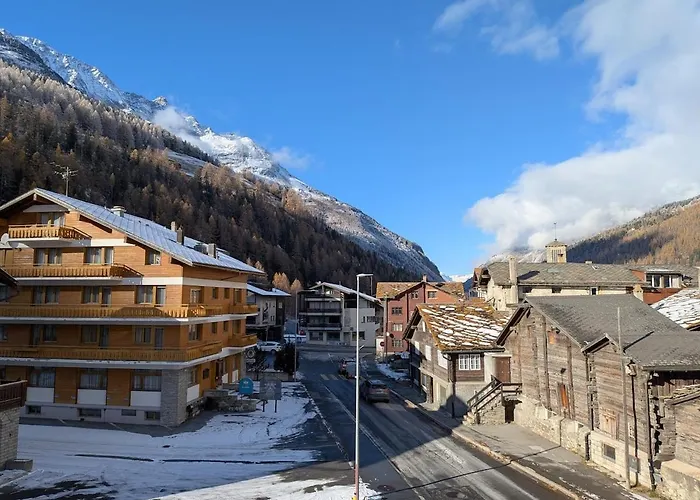 Family Friendly And Sunny In The Heart Of Grund *